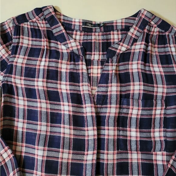 Silver Jeans Co. Navy Plaid Long Sleeve Button-Down Blouse - Picture 9 of 16